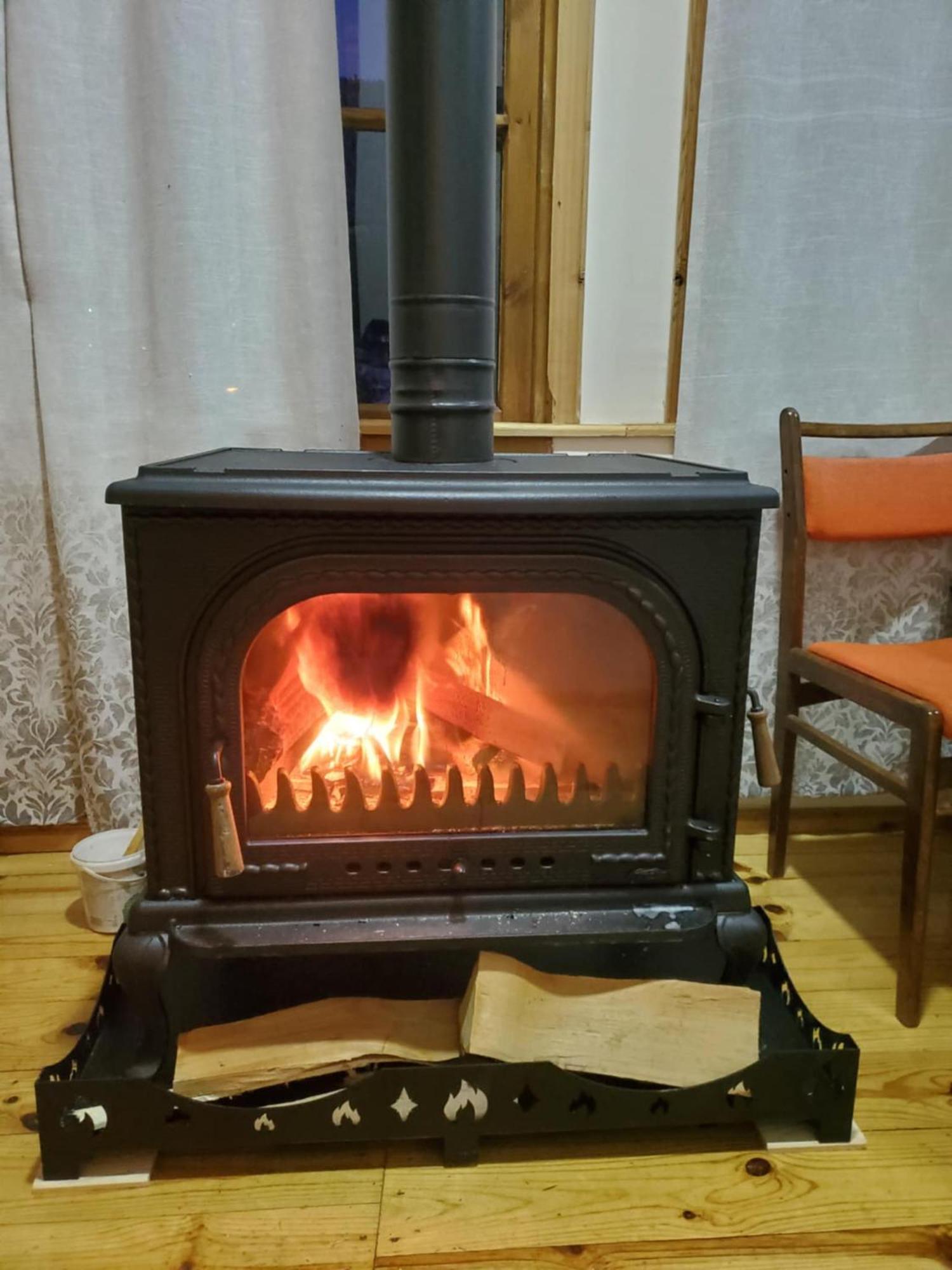 Ailama Guesthouse Местія Екстер'єр фото